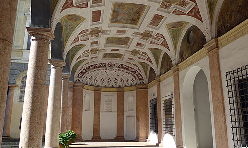 Loggia in the courtyard